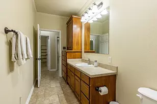 1606 S Hyde Park Ave, Denison, TX 75020 - Photo 21
