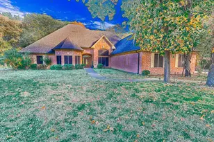 1606 S Hyde Park Ave, Denison, TX 75020 - Photo 3