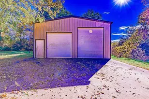 1606 S Hyde Park Ave, Denison, TX 75020 - Photo 35