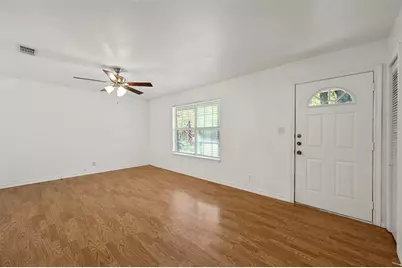 214 Wildflower Drive, Gun Barrel City, TX 75156 - Photo 5