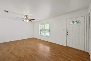 214 Wild Flower Dr, Gun Barrel City, TX 75156 - Photo 5