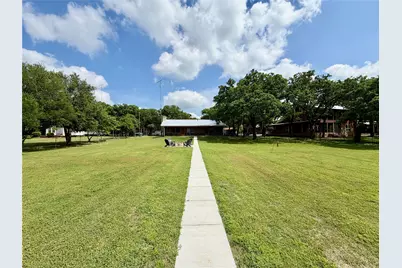 214 County Road 565, Eastland, TX 76448 - Photo 11