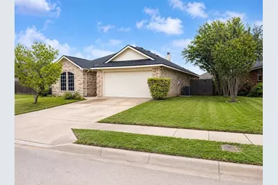 12201 Rolling Ridge Drive, Fort Worth, TX 76028 - Photo 3