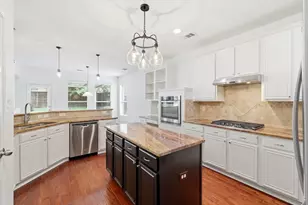 3820 Blueridge Dr, The Colony, TX 75056 - Photo 13