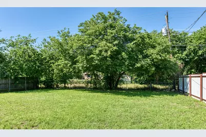 617 NW Newton Drive, Burleson, TX 76028 - Photo 19