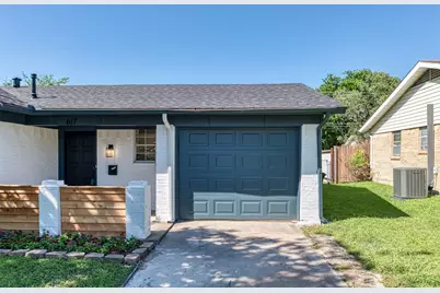617 NW Newton Drive, Burleson, TX 76028 - Photo 3