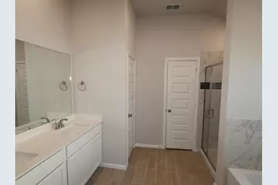 3708 Yarrow Drive, Denton, TX 76226 - Photo 5