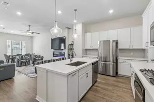 8352 Challenger Ln, Frisco, TX 75034 - Photo 9