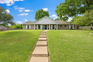 1814 Lakeridge Dr, Weatherford, TX 76087 - Photo 1