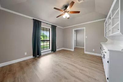 1814 Lakeridge Drive, Weatherford, TX 76087 - Photo 5