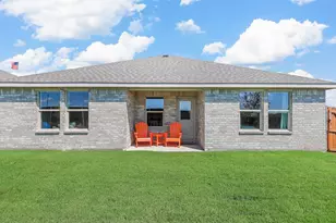 1136 Belhaven St, Granbury, TX 76048 - Photo 39