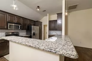 405 Kimbrough Rd, Azle, TX 76020 - Photo 11