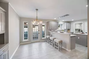 2104 Riverforest Ct, Arlington, TX 76017 - Photo 11