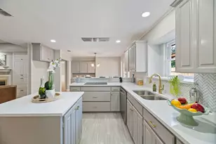 2104 Riverforest Ct, Arlington, TX 76017 - Photo 9