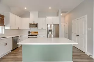 2048 Redemption Dr, Weatherford, TX 76088 - Photo 9