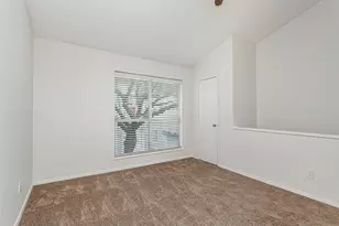1901 N Fitzhugh Ave, Dallas, TX 75204 - Photo 15