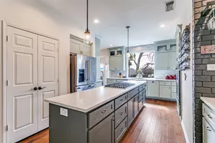3229 Birch Ave, Grapevine, TX 76051 - Photo 9