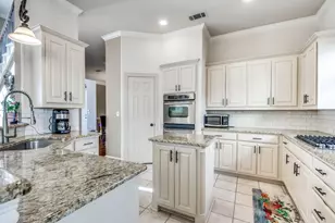 5928 Broadmoor Dr, Plano, TX 75093 - Photo 11