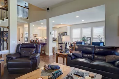 2819 Terrosa Road, Grand Prairie, TX 75054 - Photo 5