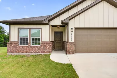 1311 E Apache Trail, Granbury, TX 76048 - Photo 35