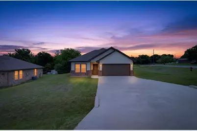 1311 E Apache Trail, Granbury, TX 76048 - Photo 39