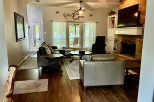 1408 Island Village Ct, Granbury, TX 76048 - Photo 11