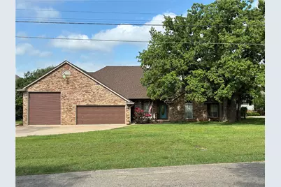 1408 Island Village Court, Granbury, TX 76048 - Photo 3