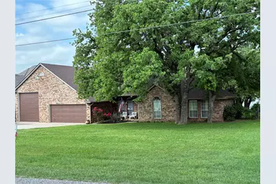 1408 Island Village Court, Granbury, TX 76048 - Photo 11