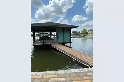 1408 Island Village Court, Granbury, TX 76048 - Photo 9