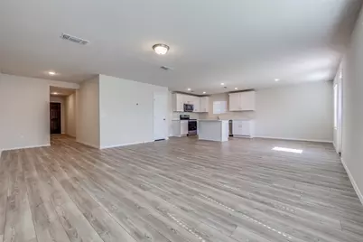 877 Table Rock Street, Princeton, TX 75407 - Photo 7