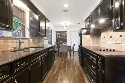 2212 San Simeon Place, Carrollton, TX 75006 - Photo 9