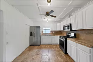 2117 Grace Ave, Fort Worth, TX 76111 - Photo 15