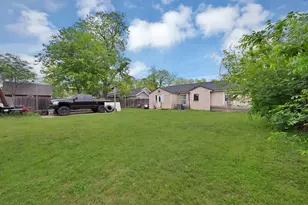 2117 Grace Ave, Fort Worth, TX 76111 - Photo 31
