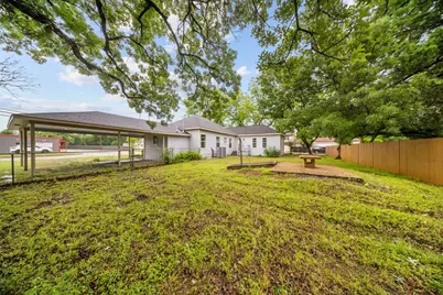 1001 W Lampasas Street, Ennis, TX 75119 - Photo 35
