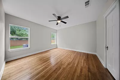 1001 W Lampasas Street, Ennis, TX 75119 - Photo 21