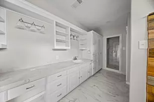 1001 W Lampasas St, Ennis, TX 75119 - Photo 31