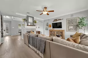1210 Rooney Ln, Carrollton, TX 75007 - Photo 3