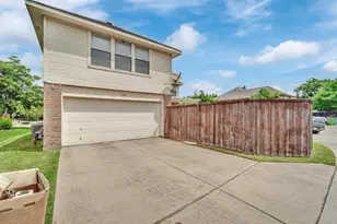 1210 Rooney Ln, Carrollton, TX 75007 - Photo 39