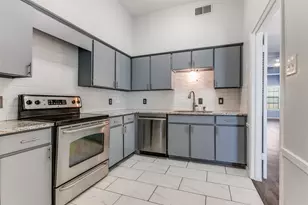 10430 High Hollows Dr, Dallas, TX 75230 - Photo 17