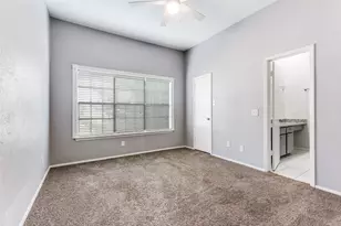 10430 High Hollows Dr, Dallas, TX 75230 - Photo 33