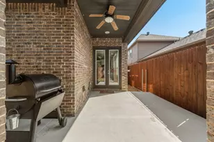 1704 Halifax St, Roanoke, TX 76262 - Photo 25