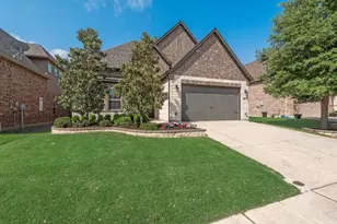 1704 Halifax St, Roanoke, TX 76262 - Photo 3