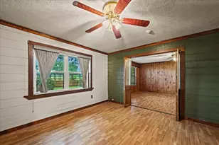 1879 Co Rd 3302, Greenville, TX 75402 - Photo 13