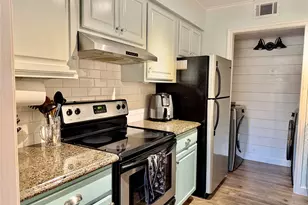 16301 Ledgemont Ln, Addison, TX 75001 - Photo 9
