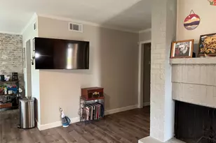 16301 Ledgemont Ln, Addison, TX 75001 - Photo 17