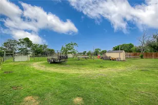 210 E Cook St, Josephine, TX 75189 - Photo 3