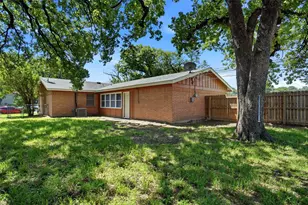 101 Glenhaven Dr, Azle, TX 76020 - Photo 15