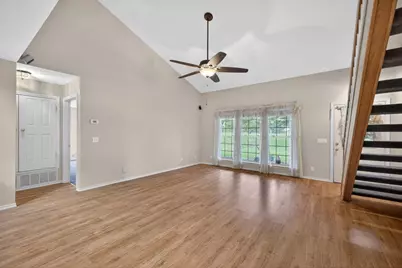 4609 Slayton Road, Cleburne, TX 76031 - Photo 9