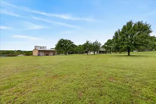 4609 Slayton Rd, Cleburne, TX 76031 - Photo 35