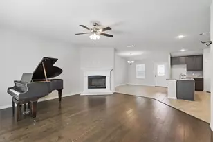 240 Springwood Ranch Loop, Springtown, TX 76082 - Photo 5
